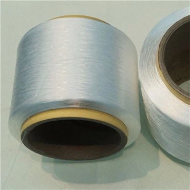 100 procent poliestrowej przędzy topliwej